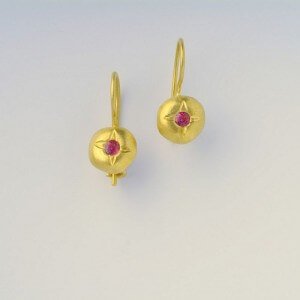 עגילי יהלומים כפתור ופרח - EG006R2